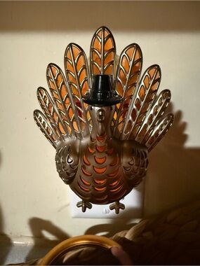 Bath & Body Works Metallic Bronze and Black Turkey Nightlight